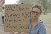 邯郸特斯拉在得州奥斯汀遭遇抗议活动：反对马斯克Robotaxi计划